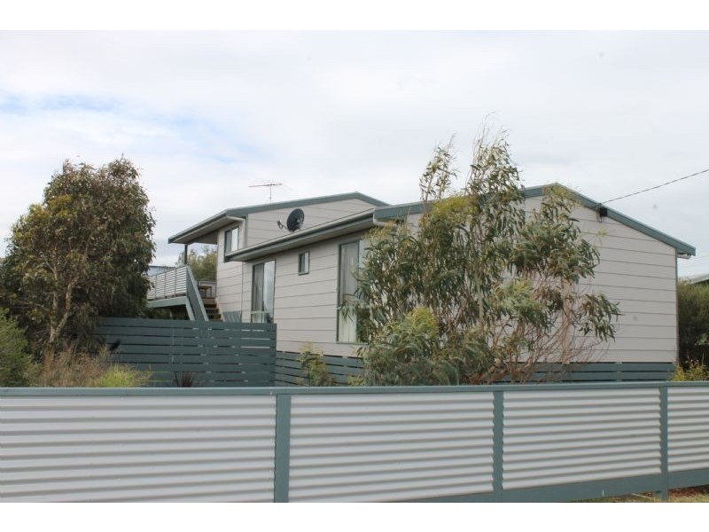 1 First Avenue, Cape Woolamai VIC 3925