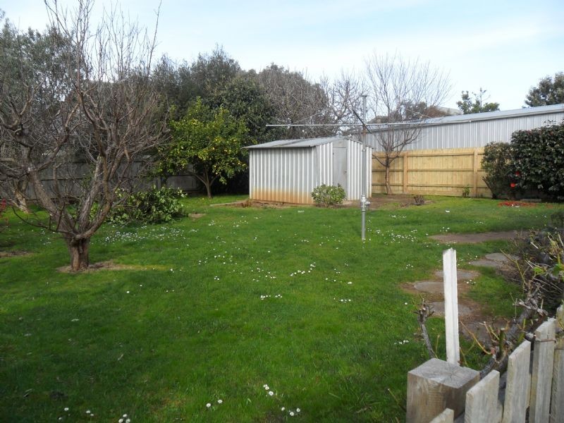 91 Mckenzie Road, Cowes VIC 3922