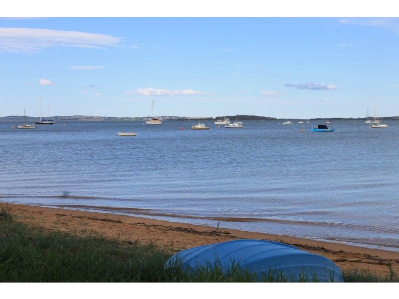 34 Beach Road, Rhyll VIC 3923