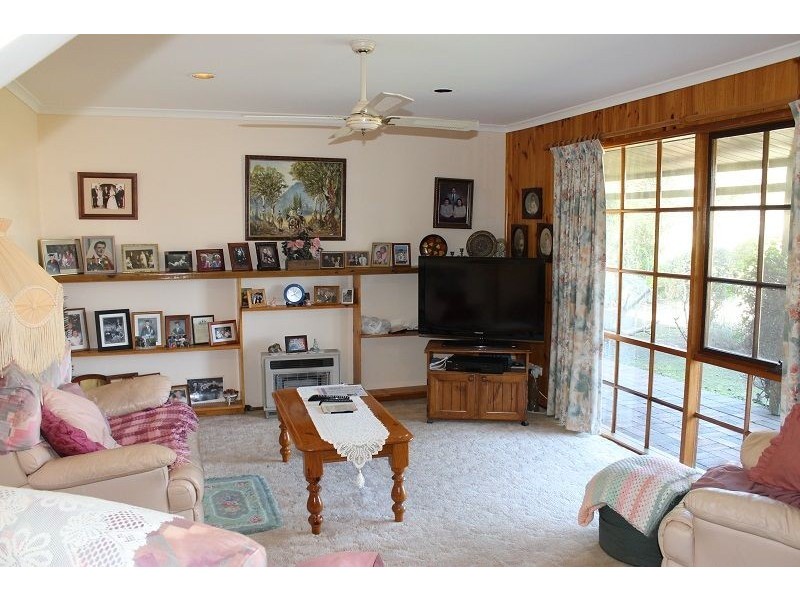 13 Driftwood Drive, Cowes VIC 3922