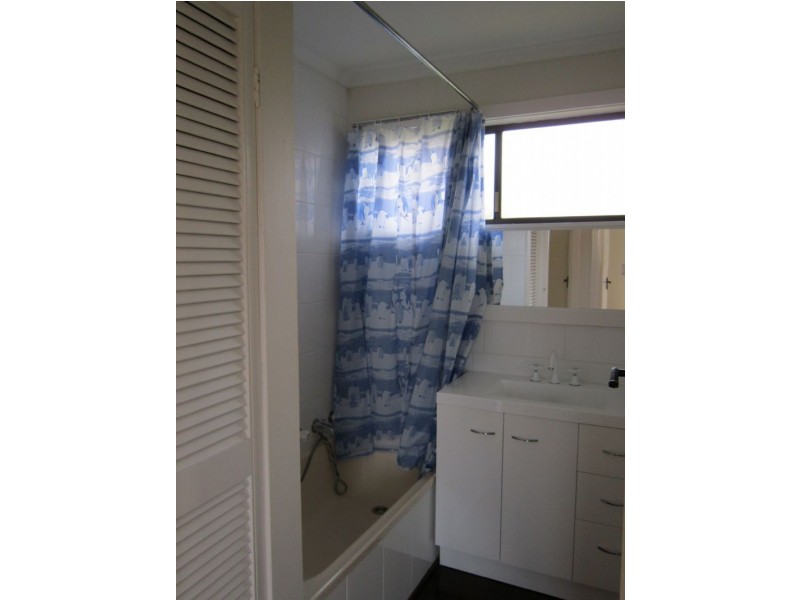 2 Hallway Drive, Wimbledon Heights VIC 3922