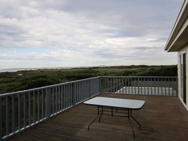 124 Tampa Road, Cape Woolamai VIC 3925