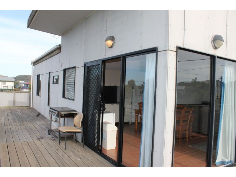 1 Hopetoun Crescent, Surf Beach VIC 3922