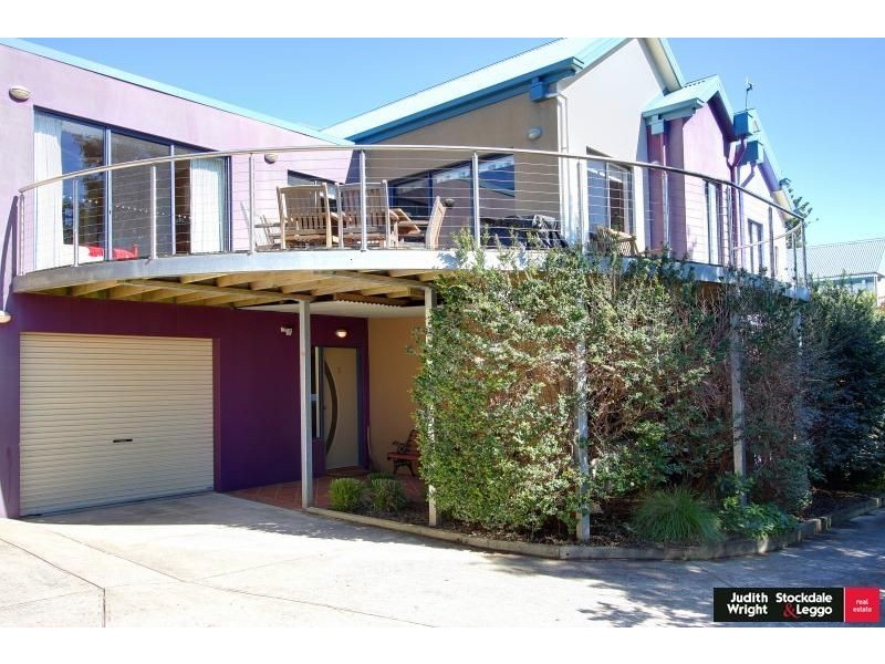 3/7 Walpole Street, Cowes VIC 3922