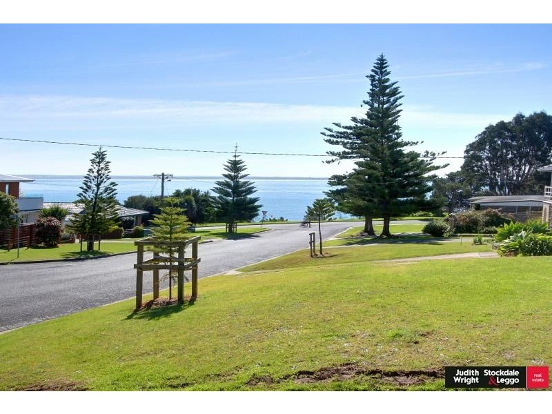 3/7 Walpole Street, Cowes VIC 3922