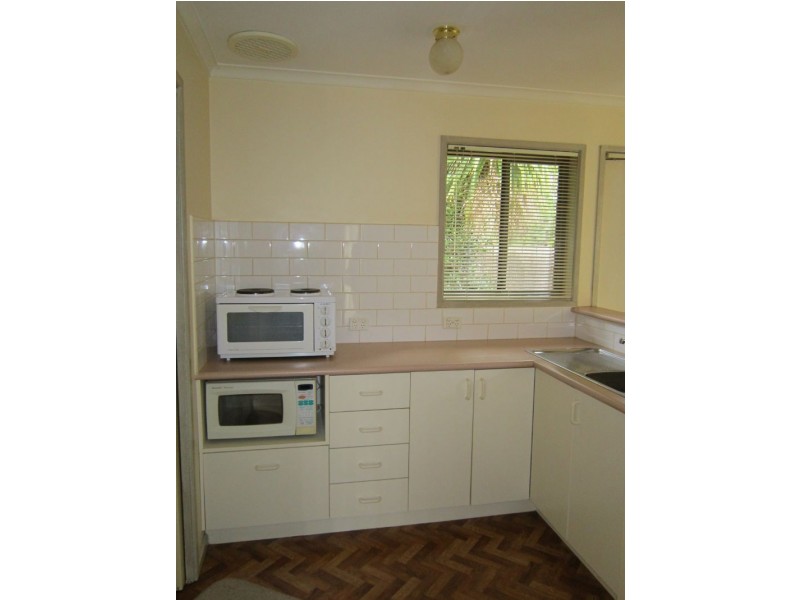 1/13 Douglas Road, Cowes VIC 3922