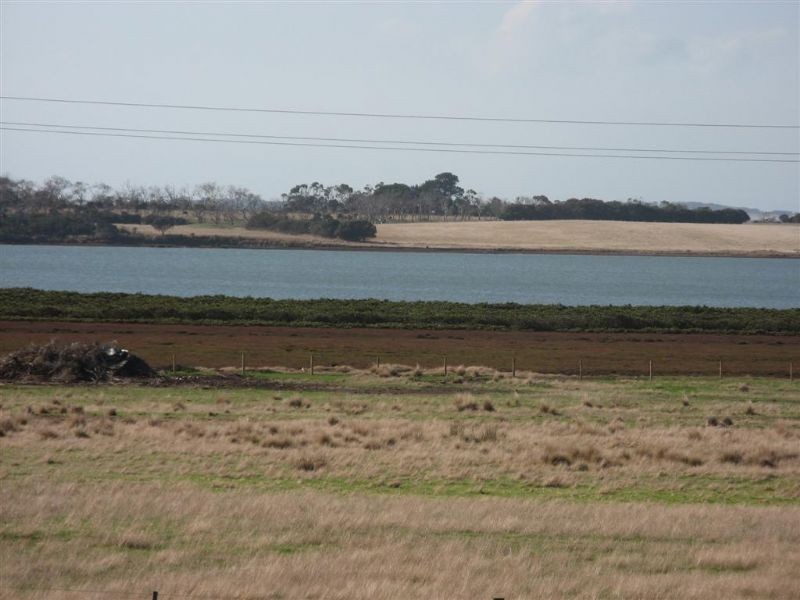 109-113 Phillip Island Road, Surf Beach VIC 3922