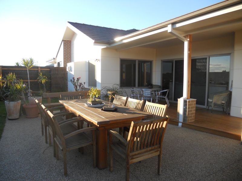 44 Boardwalk Boulevard, Cowes VIC 3922