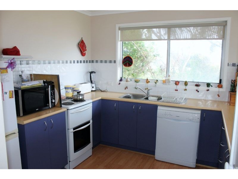 15 The Esplanade, Ventnor VIC 3922