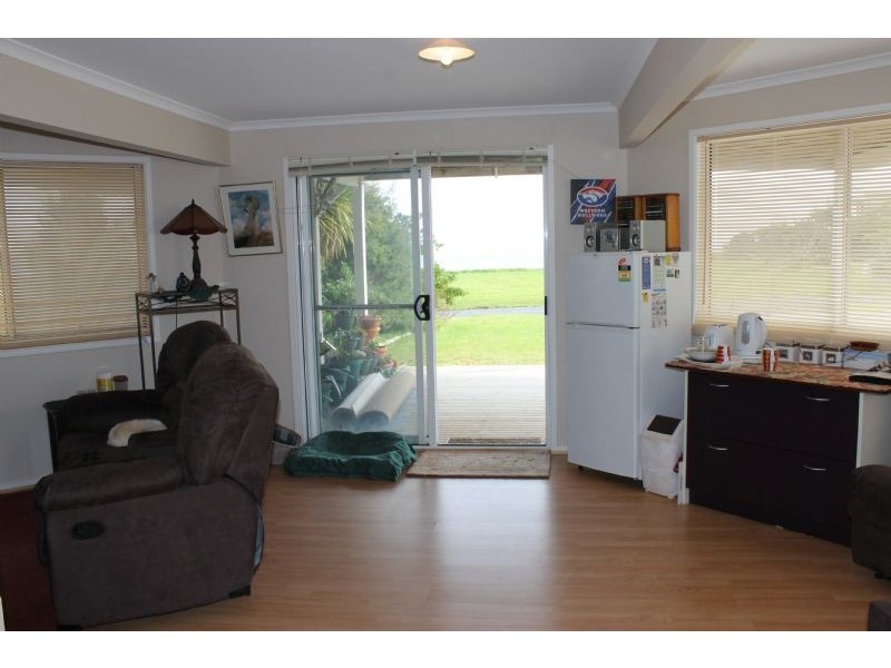 15 The Esplanade, Ventnor VIC 3922