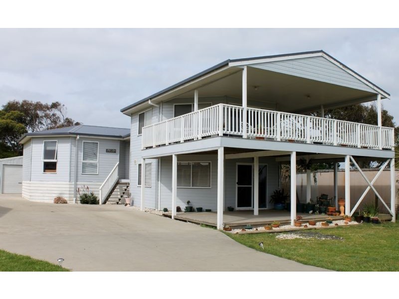 15 The Esplanade, Ventnor VIC 3922