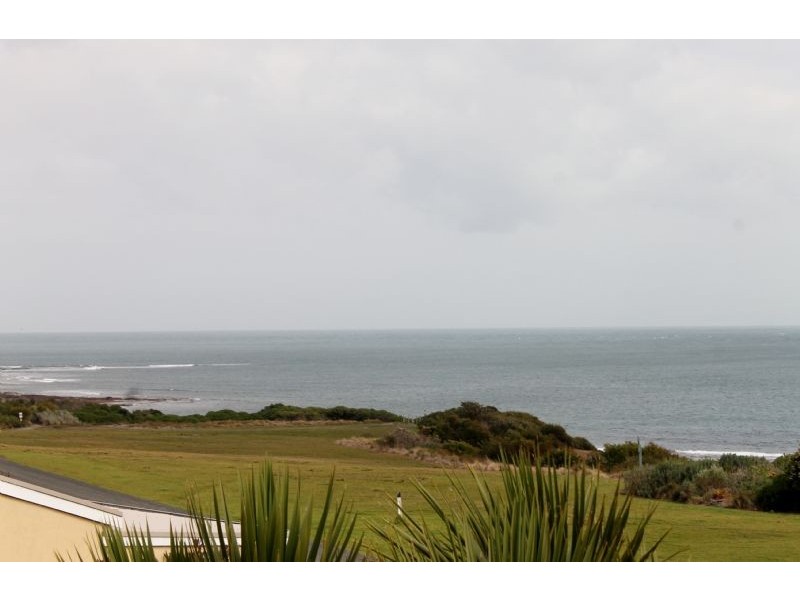 15 The Esplanade, Ventnor VIC 3922