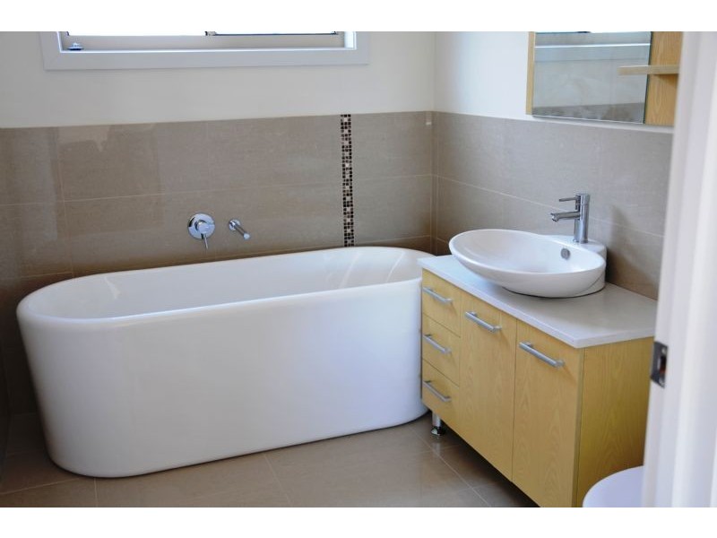 1A Malay Street, Cowes VIC 3922