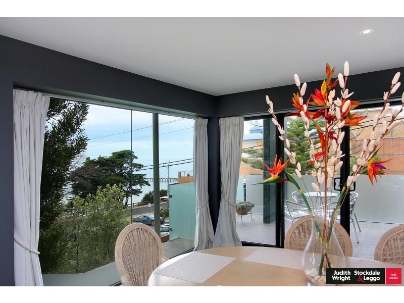 5/2-4 Warley Avenue, Cowes VIC 3922