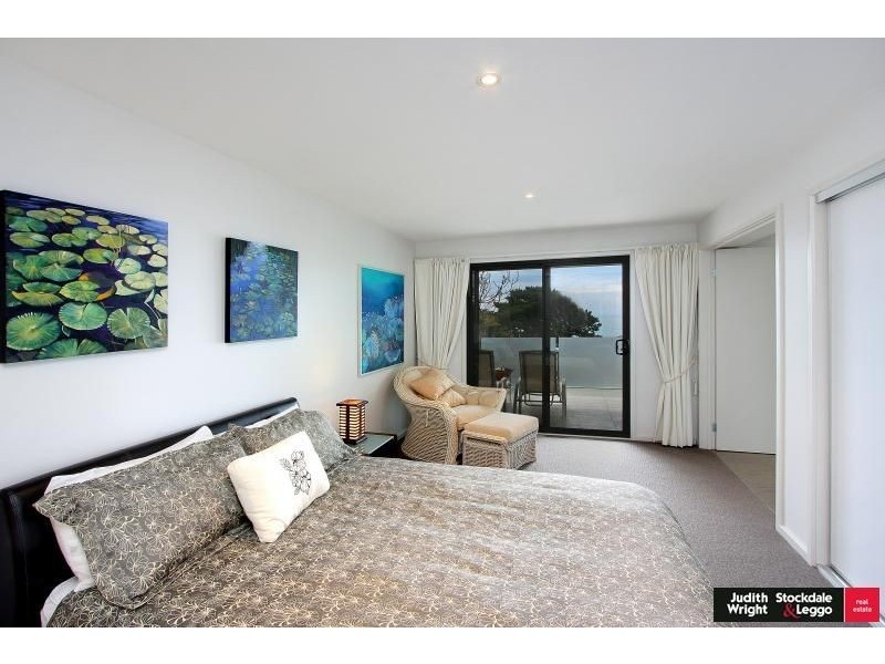 5/2-4 Warley Avenue, Cowes VIC 3922