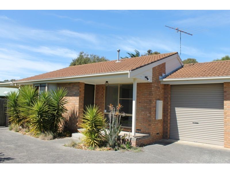 2/7 Monash Avenue, Cowes VIC 3922