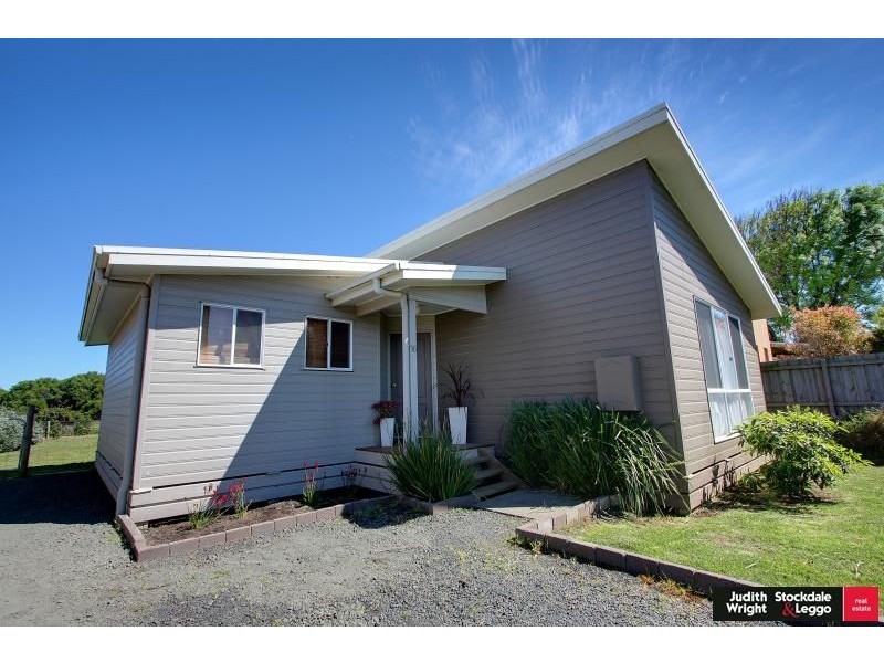 16 Gemma Street, Sunderland Bay VIC 3922
