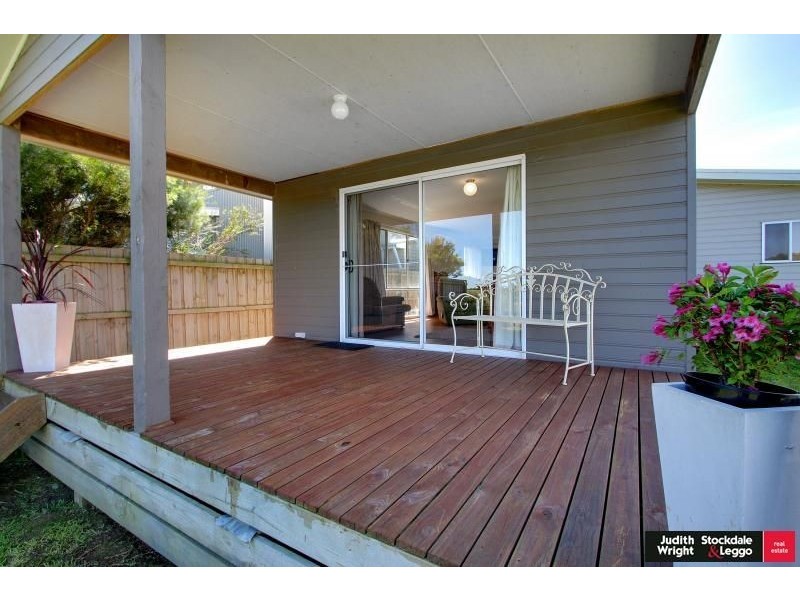 16 Gemma Street, Sunderland Bay VIC 3922