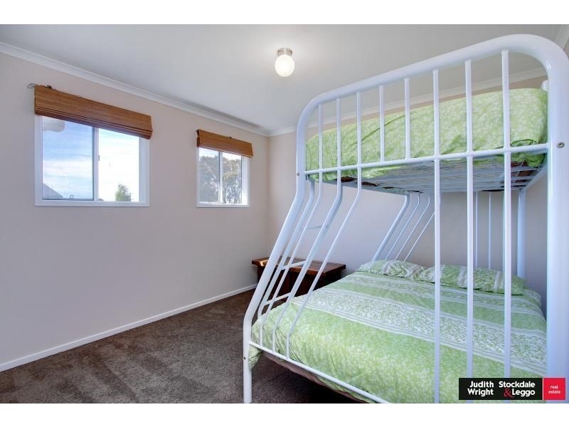 16 Gemma Street, Sunderland Bay VIC 3922