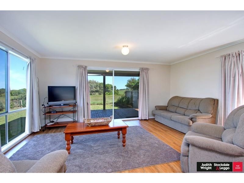 16 Gemma Street, Sunderland Bay VIC 3922