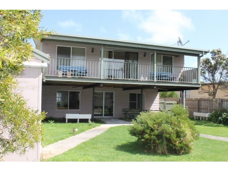 4 Alvina Cres, Surf Beach VIC 3922