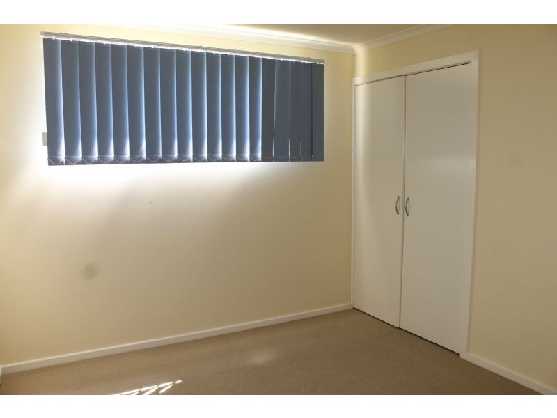 2/6 Hollydene Court, Cowes VIC 3922