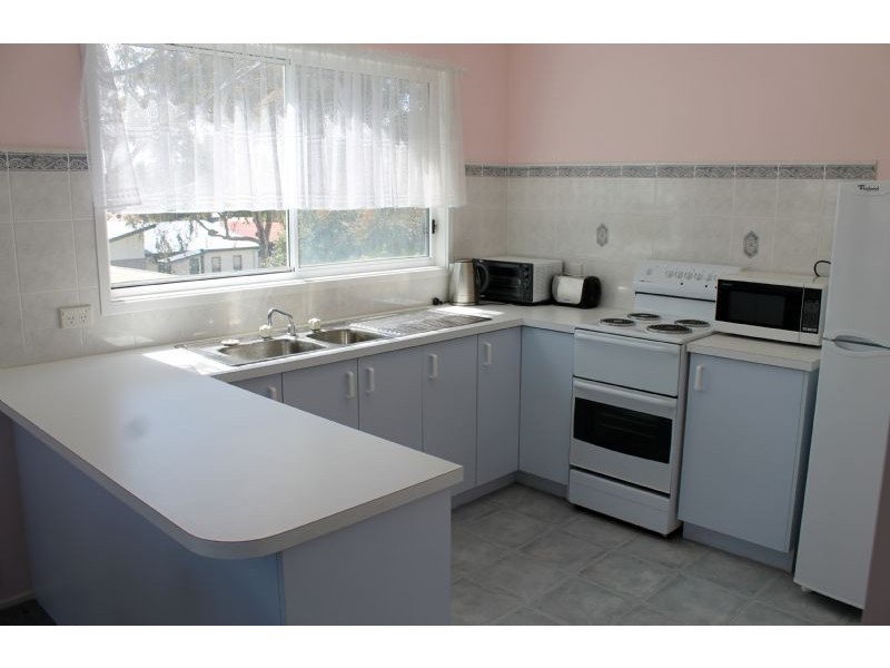 11 Kedah Road, Cowes VIC 3922