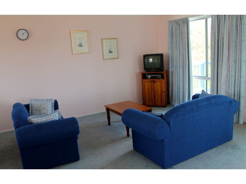 11 Kedah Road, Cowes VIC 3922