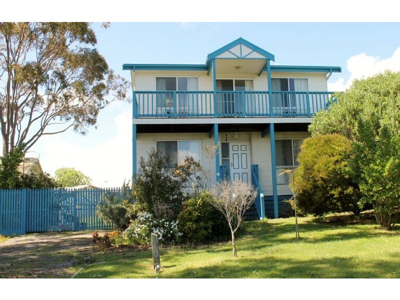 11 Kedah Road, Cowes VIC 3922