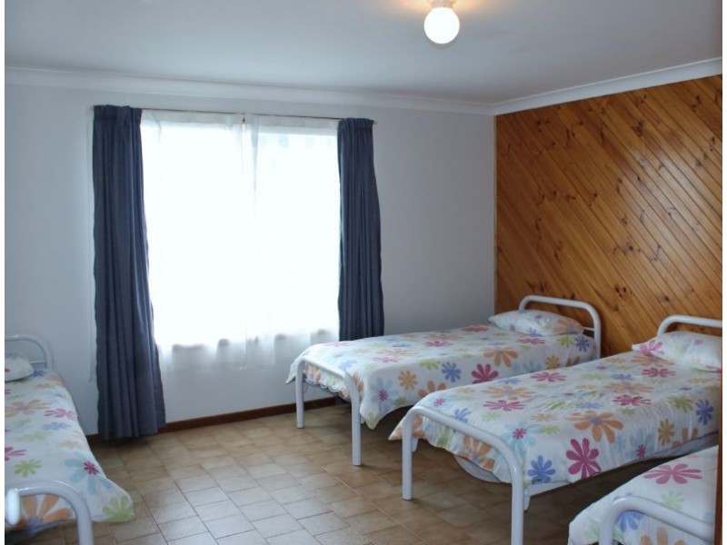 5 Sinclair Avenue, Surf Beach VIC 3922