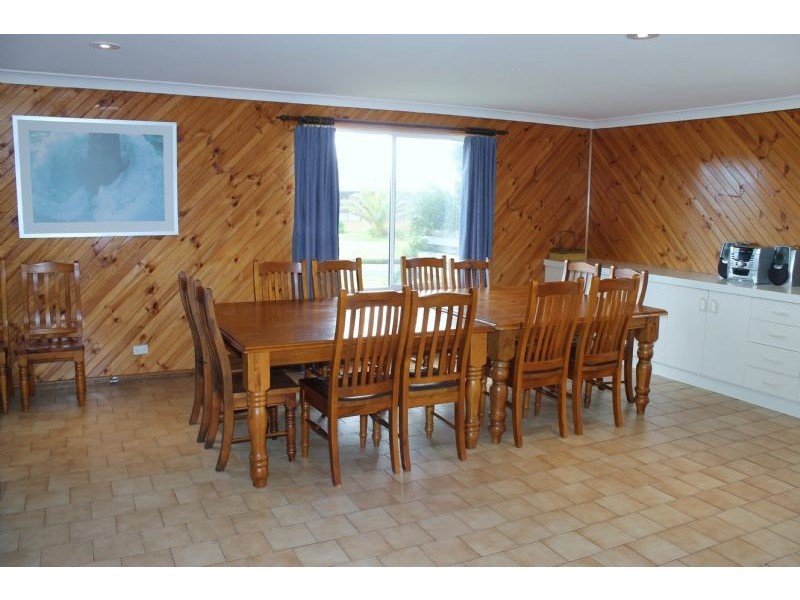 5 Sinclair Avenue, Surf Beach VIC 3922