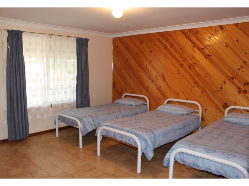 5 Sinclair Avenue, Surf Beach VIC 3922