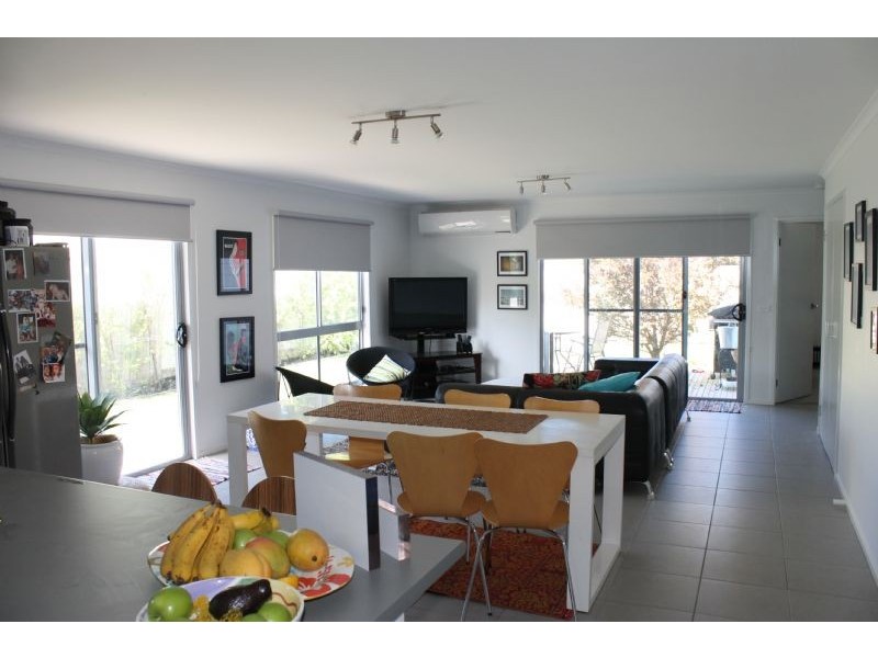 33 Phillip Island Road, Surf Beach VIC 3922