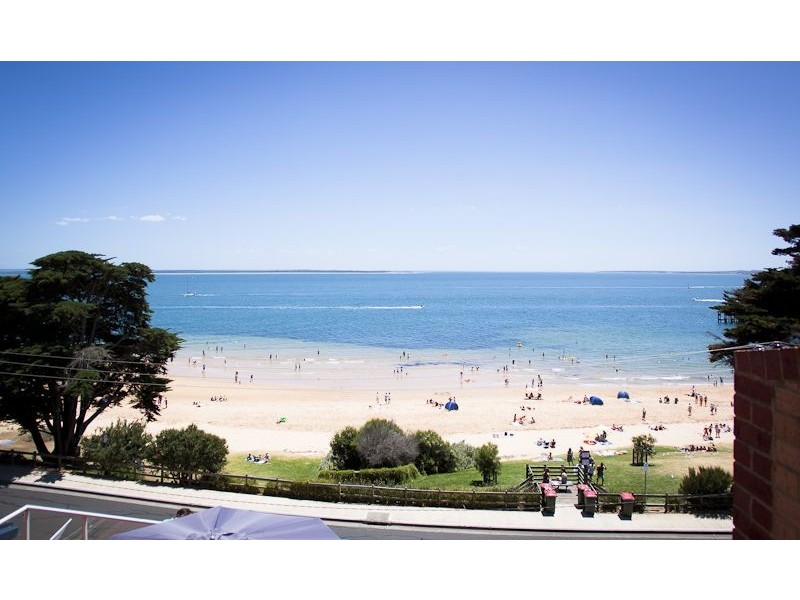 17/15-16 The Esplanade, Cowes VIC 3922