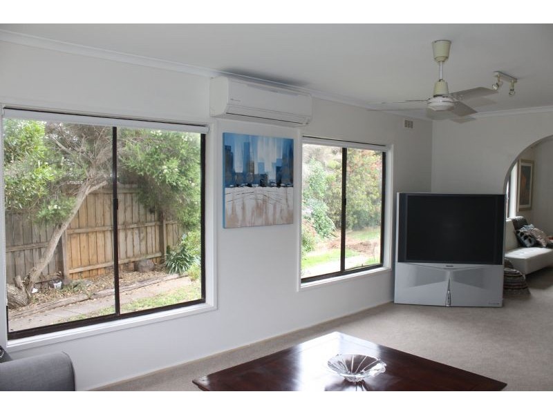 26 Anglers Road, Sunderland Bay VIC 3922