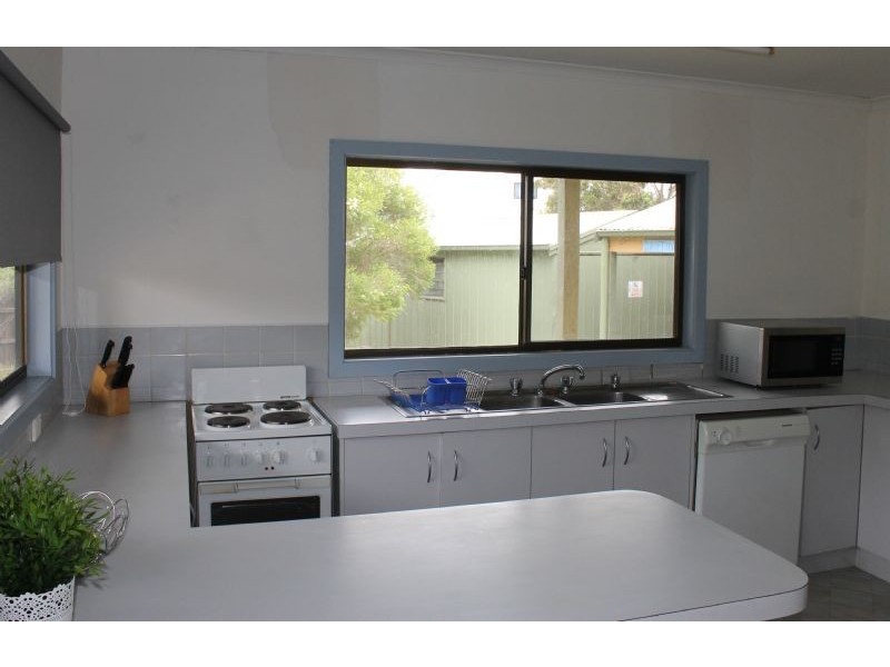 26 Anglers Road, Sunderland Bay VIC 3922