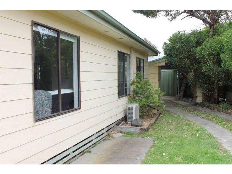 26 Anglers Road, Sunderland Bay VIC 3922