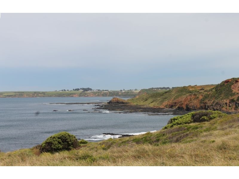 26 Anglers Road, Sunderland Bay VIC 3922