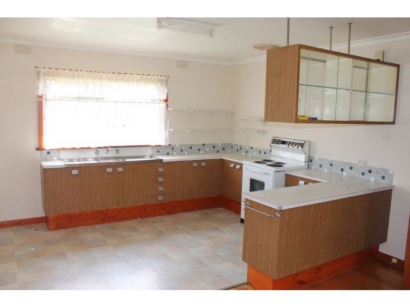 42 Church Street, Cowes VIC 3922