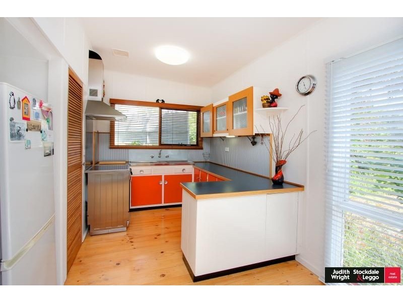 25 Batman Avenue, Surf Beach VIC 3922