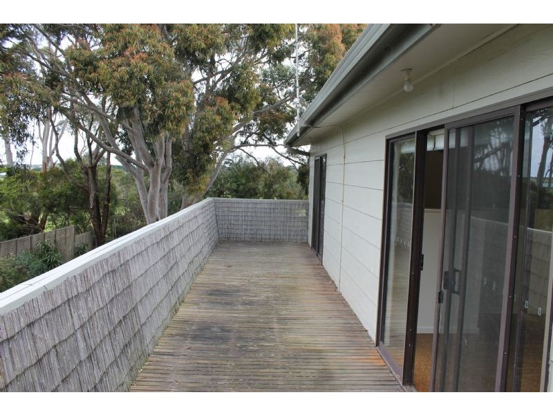 8 Hastings Street, Rhyll VIC 3923