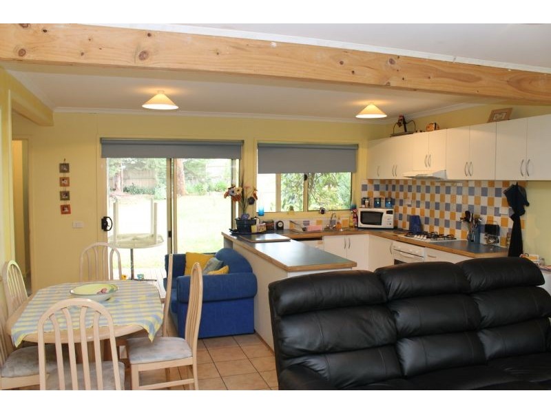 52 Walton Street, Cowes VIC 3922