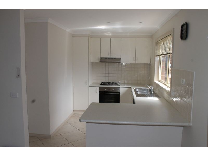 2/62 Walton Street, Cowes VIC 3922