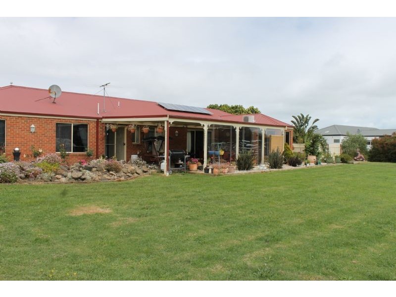 27 Ventnor Road, Cowes VIC 3922