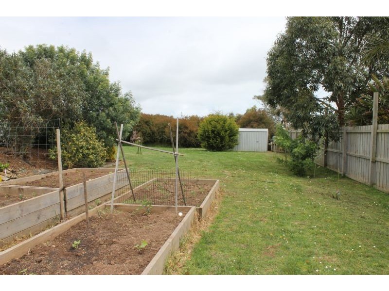27 Ventnor Road, Cowes VIC 3922