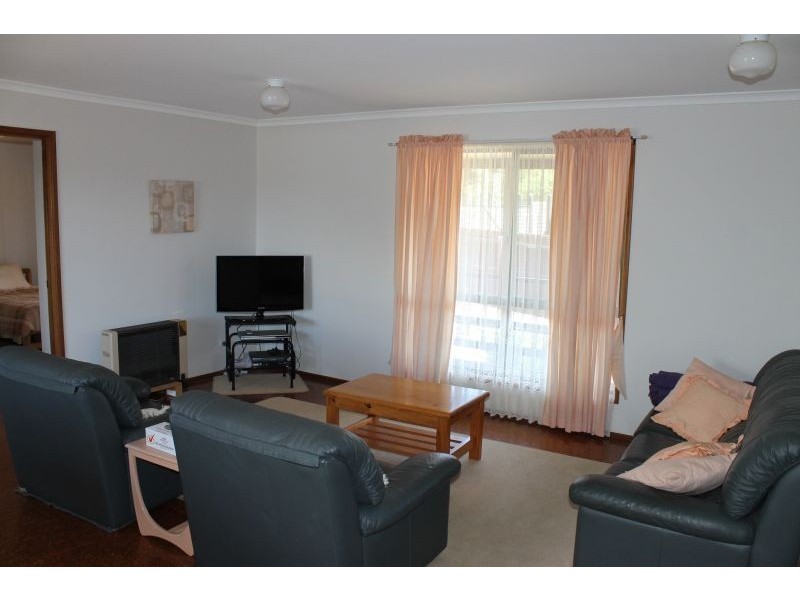 26 San Remo Crescent, Sunset Strip VIC 3922