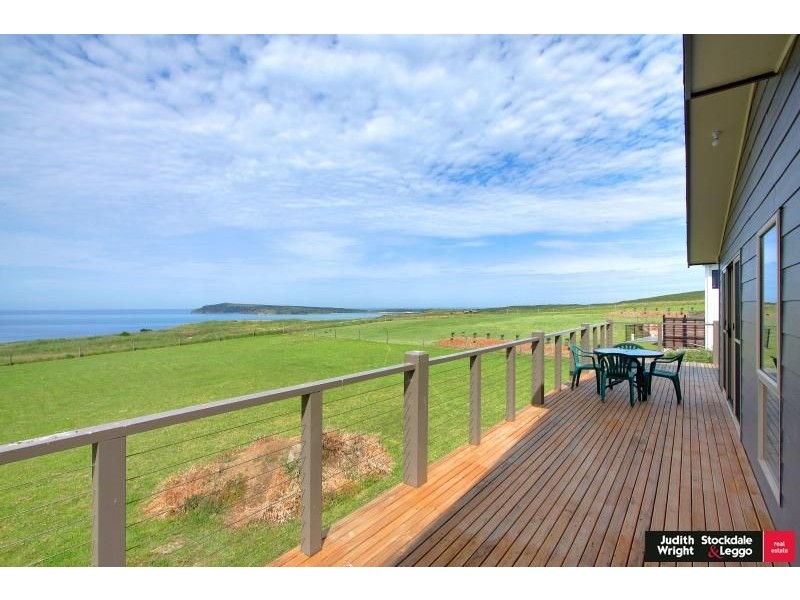 7 Cayley Court, San Remo VIC 3925