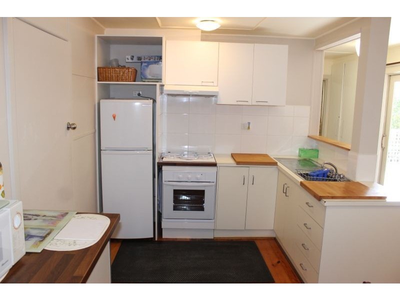21 Hobsons Parade, Cowes VIC 3922
