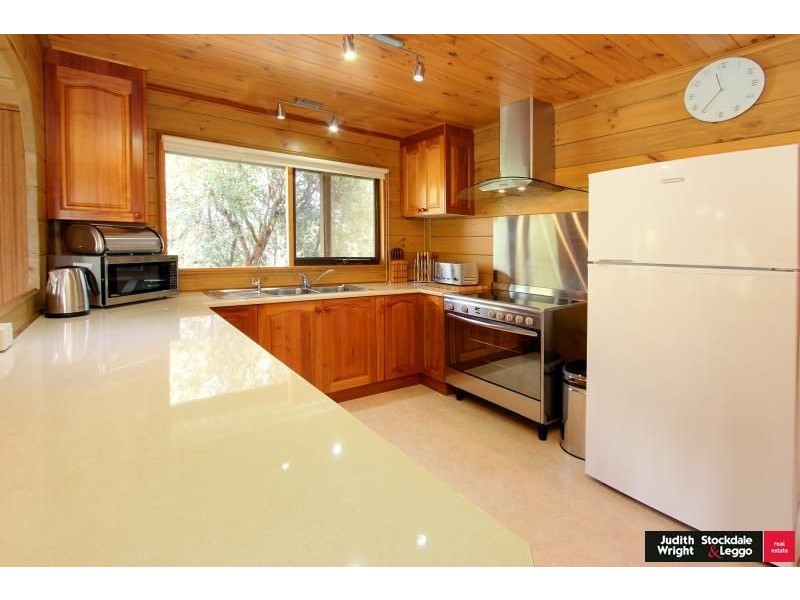 34 Beachcomber Avenue, Smiths Beach VIC 3922
