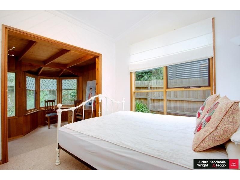 4 Hollywood Crescent, Smiths Beach VIC 3922